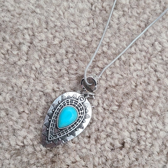 SHEIN Jewelry - 5/25 ❤ Turquoise necklace